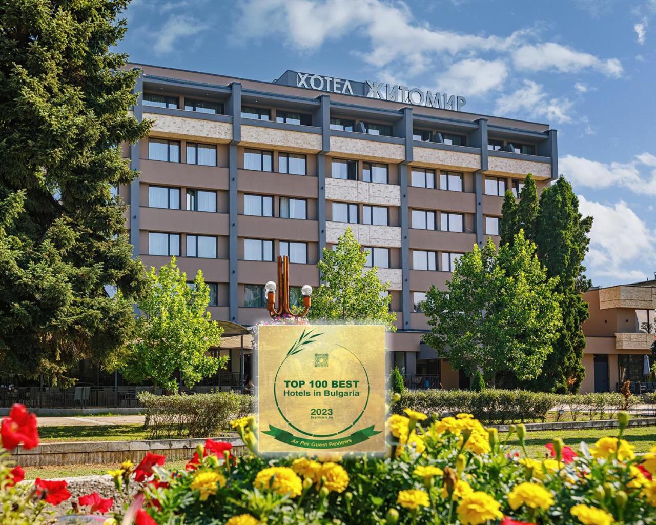 Jitomir Hotel มอนตานา ภายนอก รูปภาพ